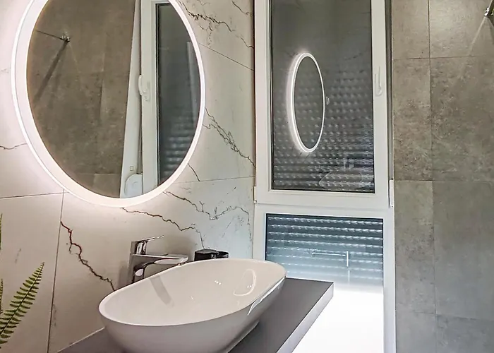 Gorgeous In With Wifi